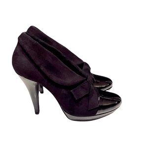 IMPO Black Slip On Suede and Patent Leather Bow Tie Booties Size 7